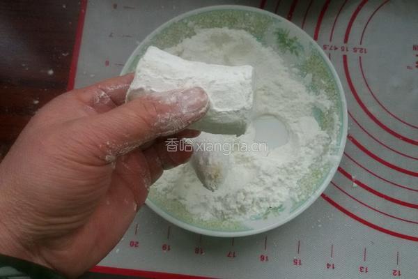 炸香蕉的做法图解3