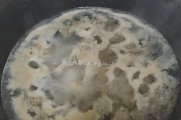 红萝卜炖羊肉块的做法图解1