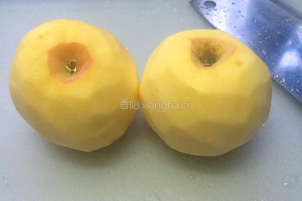 鲜榨苹果汁的做法图解2