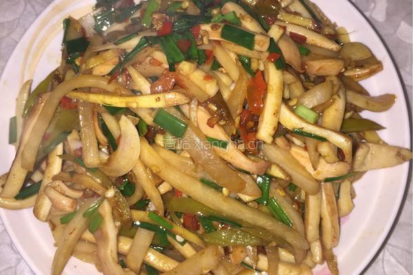 酸辣鱿鱼丝的做法图解5