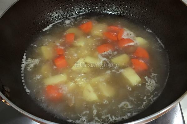 土豆焖牛肉的做法图解7