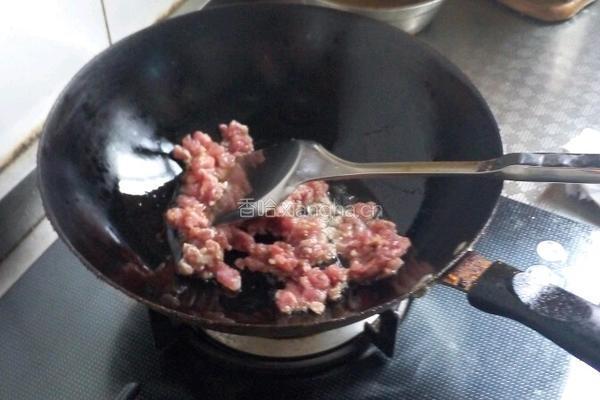 肉末粉条蚂蚁上树的做法图解2