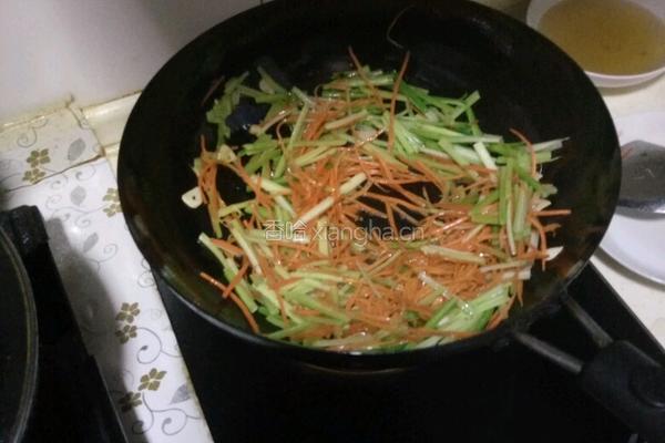 家常土豆丝的做法图解2