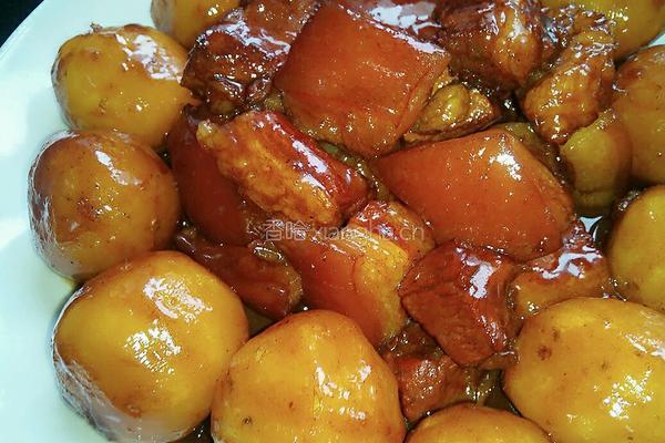 红烧肉扒土豆仔的做法图解8