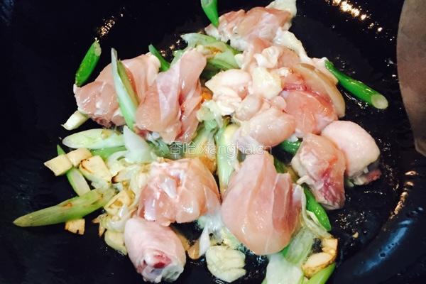 本地鸡烧锦粉面的做法图解5