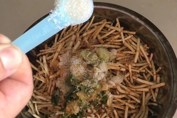 凉拌折耳根（鱼腥草）的做法图解5