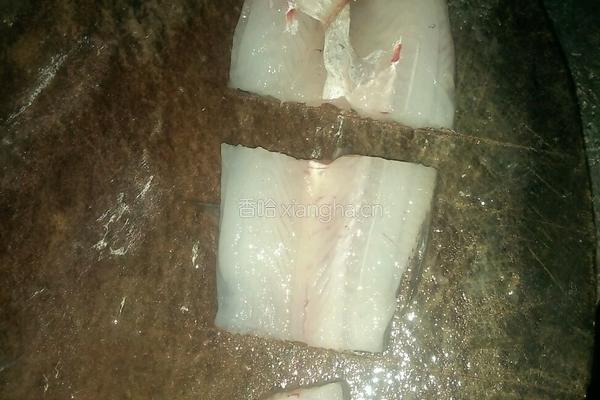 椒盐豆腐鱼的做法图解5
