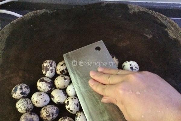 糖醋虎皮鹌鹑蛋的做法图解2