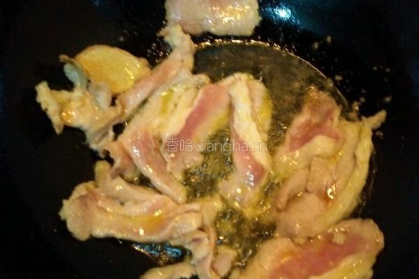 蒜苗炒腊肉的做法图解3