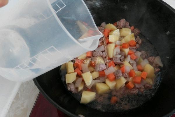咖喱牛肉焗饭的做法图解5