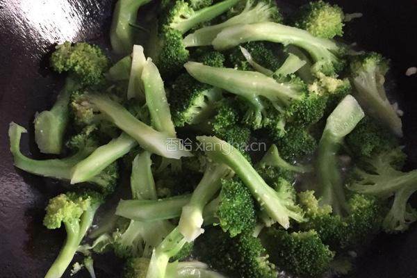 清炒西兰花的做法图解3