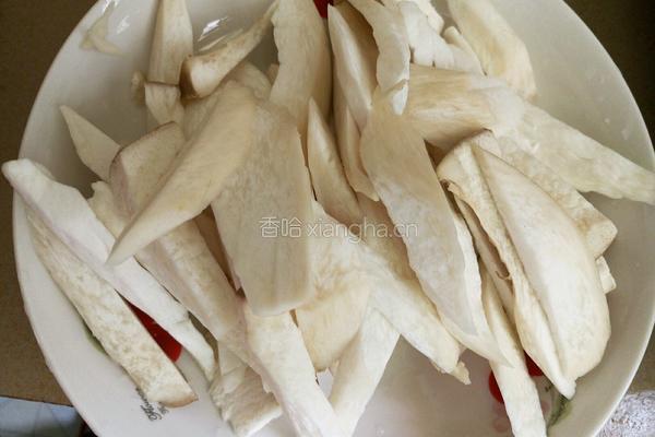 爆炒鸡腿菇的做法图解1