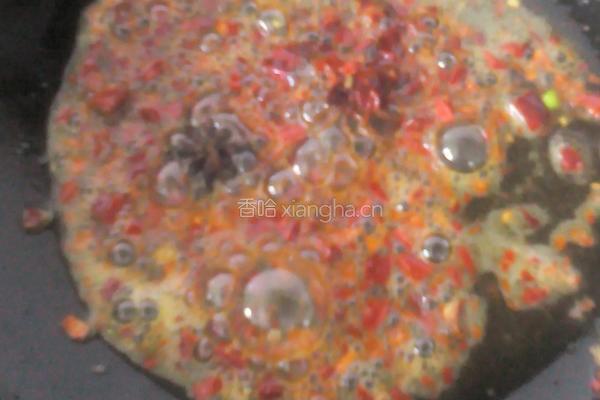 香辣黄花鱼罐头的做法图解6