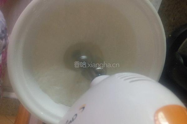 酸奶芝士慕斯装饰蛋糕的做法图解5