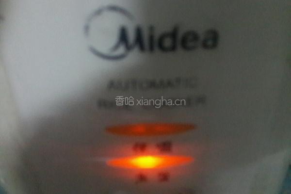 手撕鱿鱼丝（电饭煲版）的做法图解2