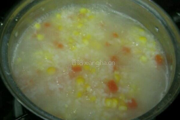 胡萝卜玉米粥的做法图解5