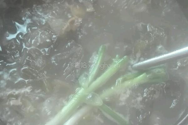 酸菜肉丝粉丝汤的做法图解11