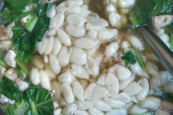 海鲜小丸子猫耳面的做法图解5