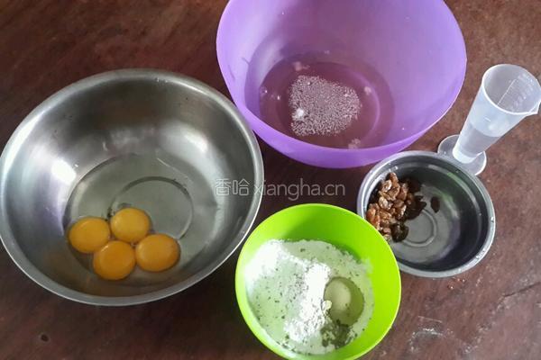 抹茶蛋糕的做法图解1