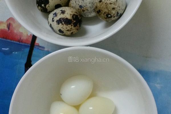 银耳鹌鹑蛋红枣糖水的做法图解5