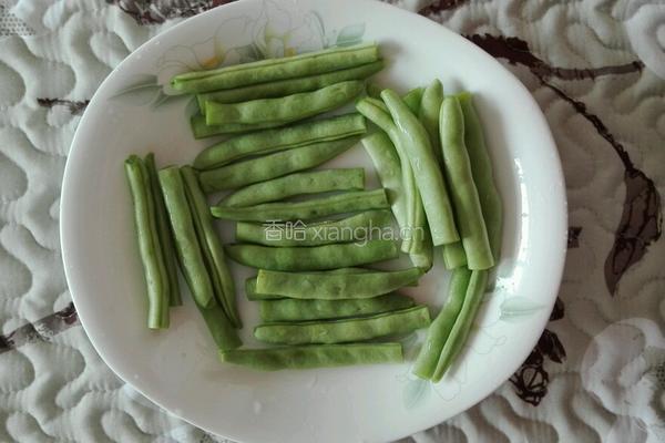 风味香麻牛肉干锅的做法图解3