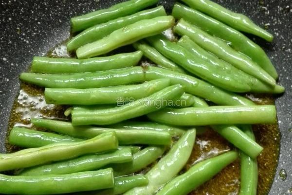 风味香麻牛肉干锅的做法图解18