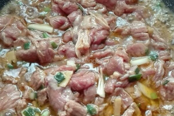 风味香麻牛肉干锅的做法图解22