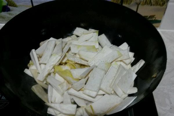 小炒杏鲍菇的做法图解2