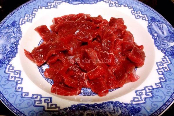 滑蛋牛肉的做法图解1