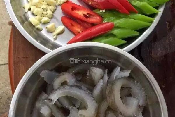 红烧海参鱼胶的做法图解2