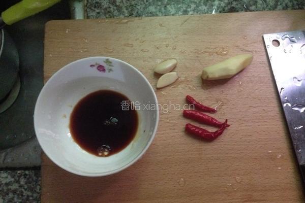 清蒸大闸蟹的做法图解1
