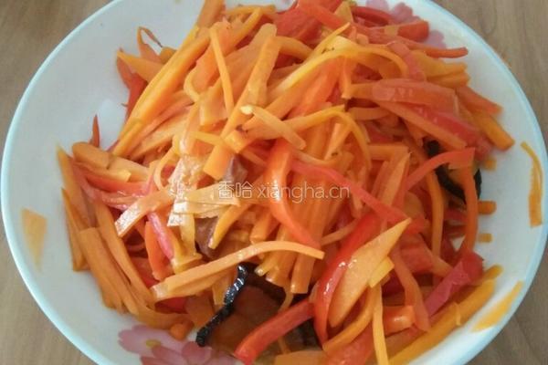 胡萝卜丝炒腊肉