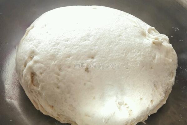 紫薯小猪豆沙包的做法图解4