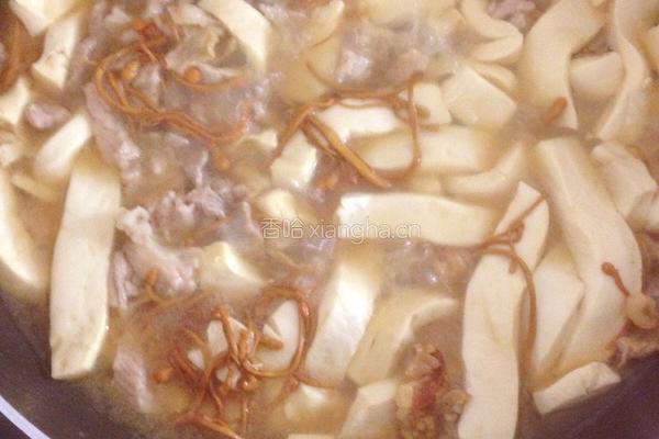 原创虫草花豆腐汤的做法图解8