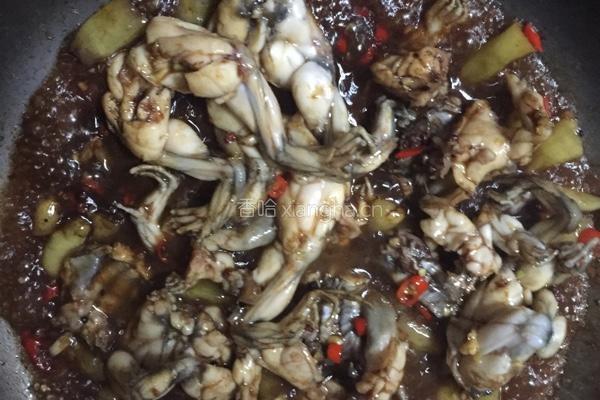泡椒田鸡的做法图解12
