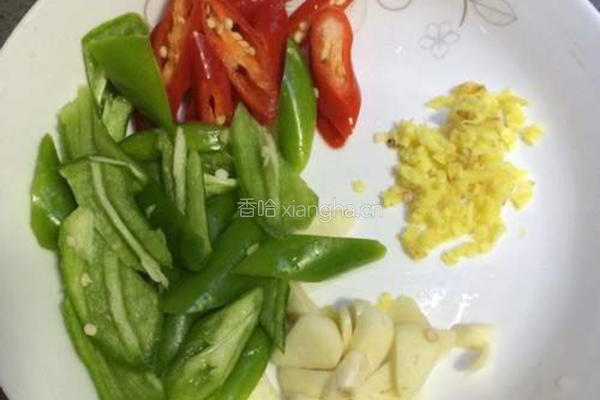 农家小炒肉的做法图解3