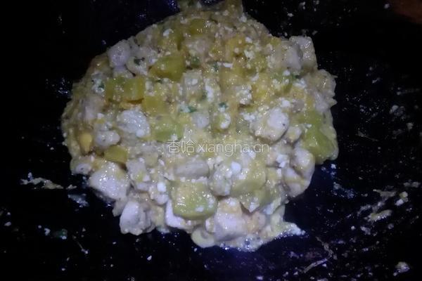 咸蛋南瓜炒鸡胸肉的做法图解11