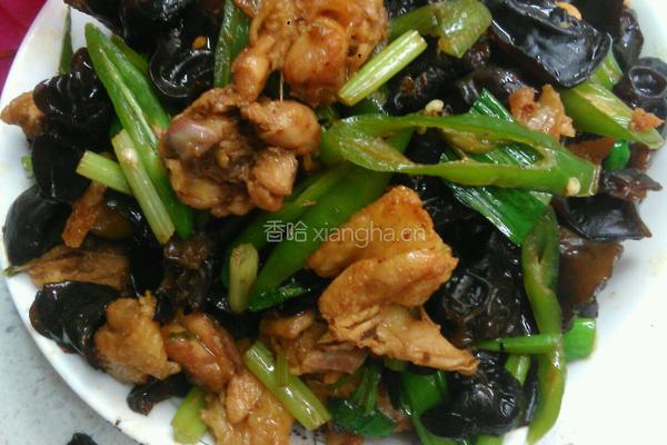 鸡肉炒木耳的做法图解10