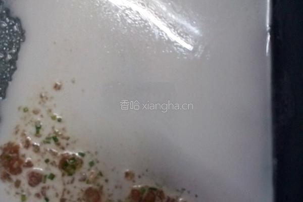 肉末蒸肠粉的做法图解2