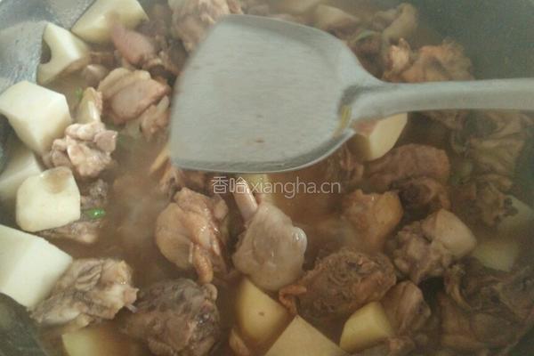 土豆炖鸡腿的做法图解9