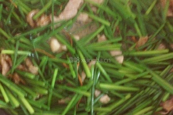 虫草花炒韭苔的做法图解7