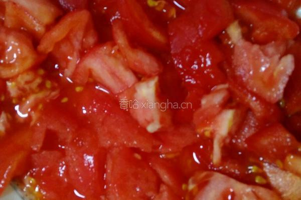 西红柿炒豆腐皮的做法图解1