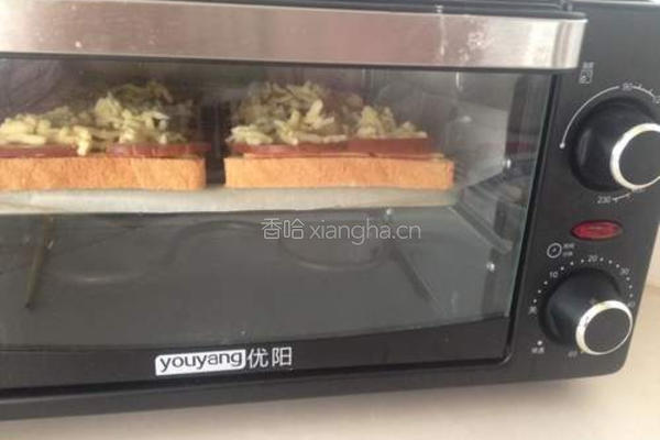 吐司披萨的做法图解8