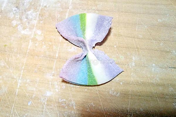 香菇烩彩虹蝴蝶面的做法图解21
