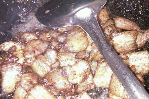 豇豆干烧肉的做法图解3