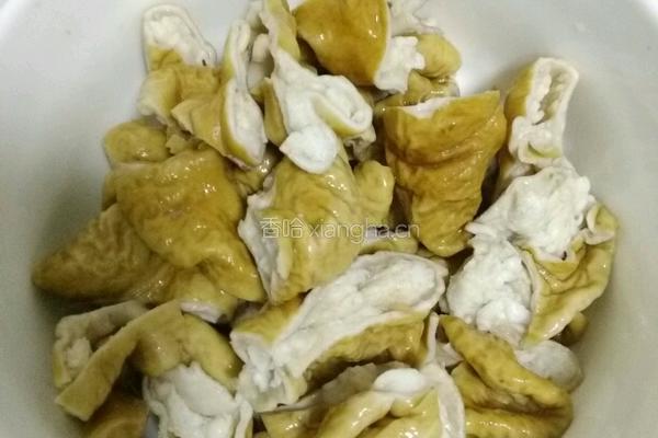 干煸肥肠的做法图解3