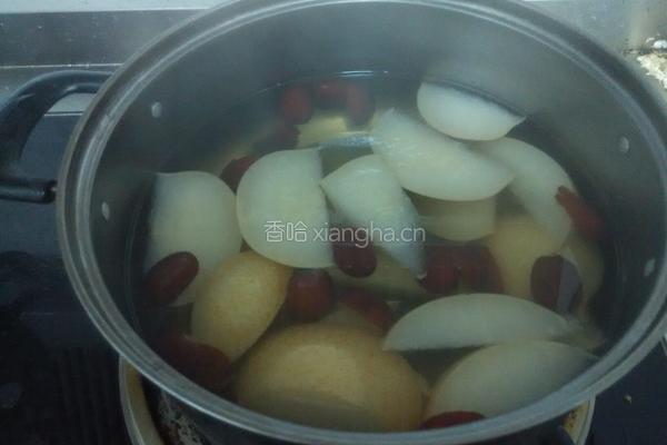 冰糖雪梨水的做法图解7