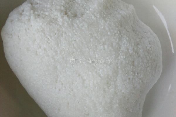 紫薯西米卷的做法图解3