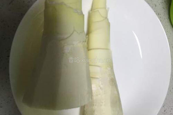 鲜笋饺子的做法图解1