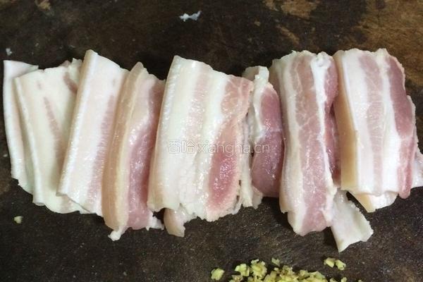 粉蒸肉的做法图解2